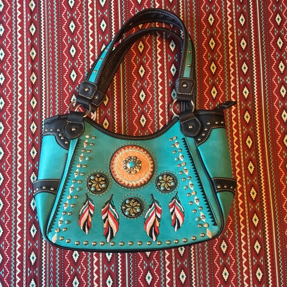 🤷🏻‍♀️None🤷🏻‍♀️ Handbags - Incredible embroidered/studded Southwestern Purse